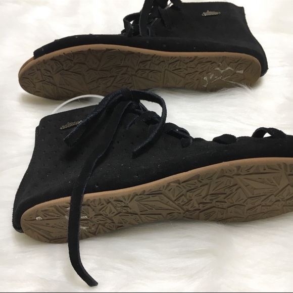 Volcom Sandals - Picture 3 of 7